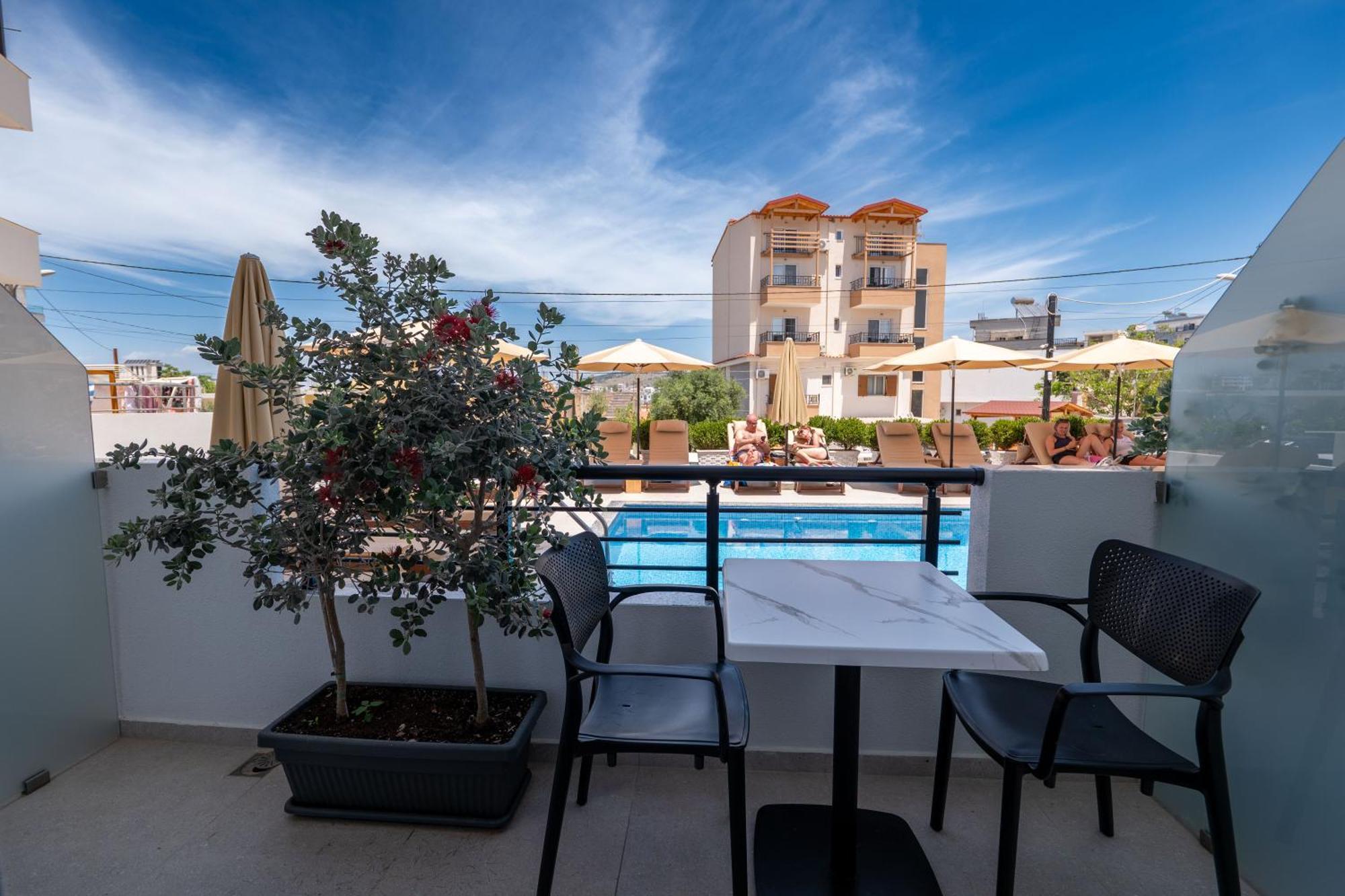 Monel Hotel كساميل المظهر الخارجي الصورة