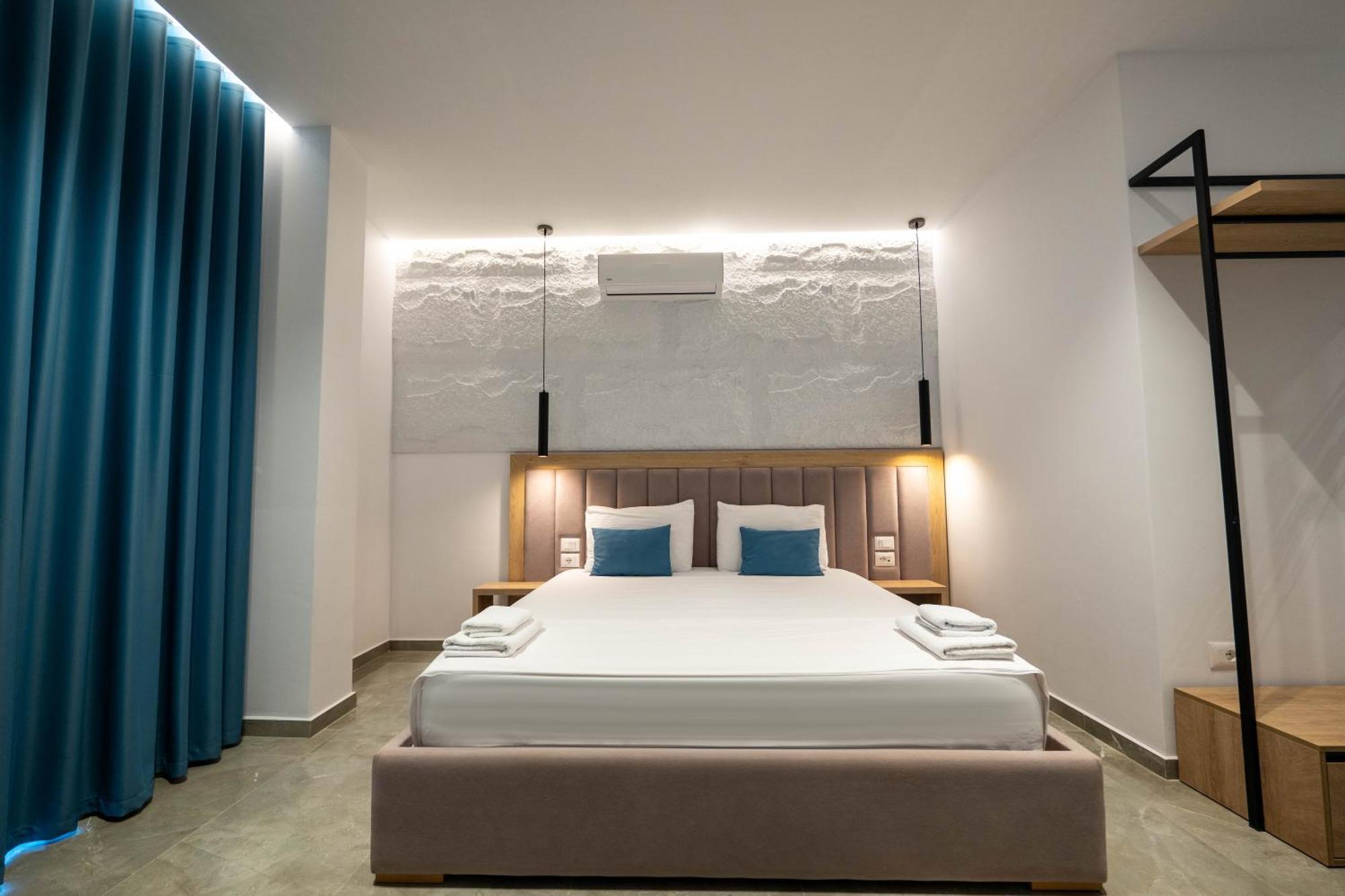 Monel Hotel كساميل المظهر الخارجي الصورة