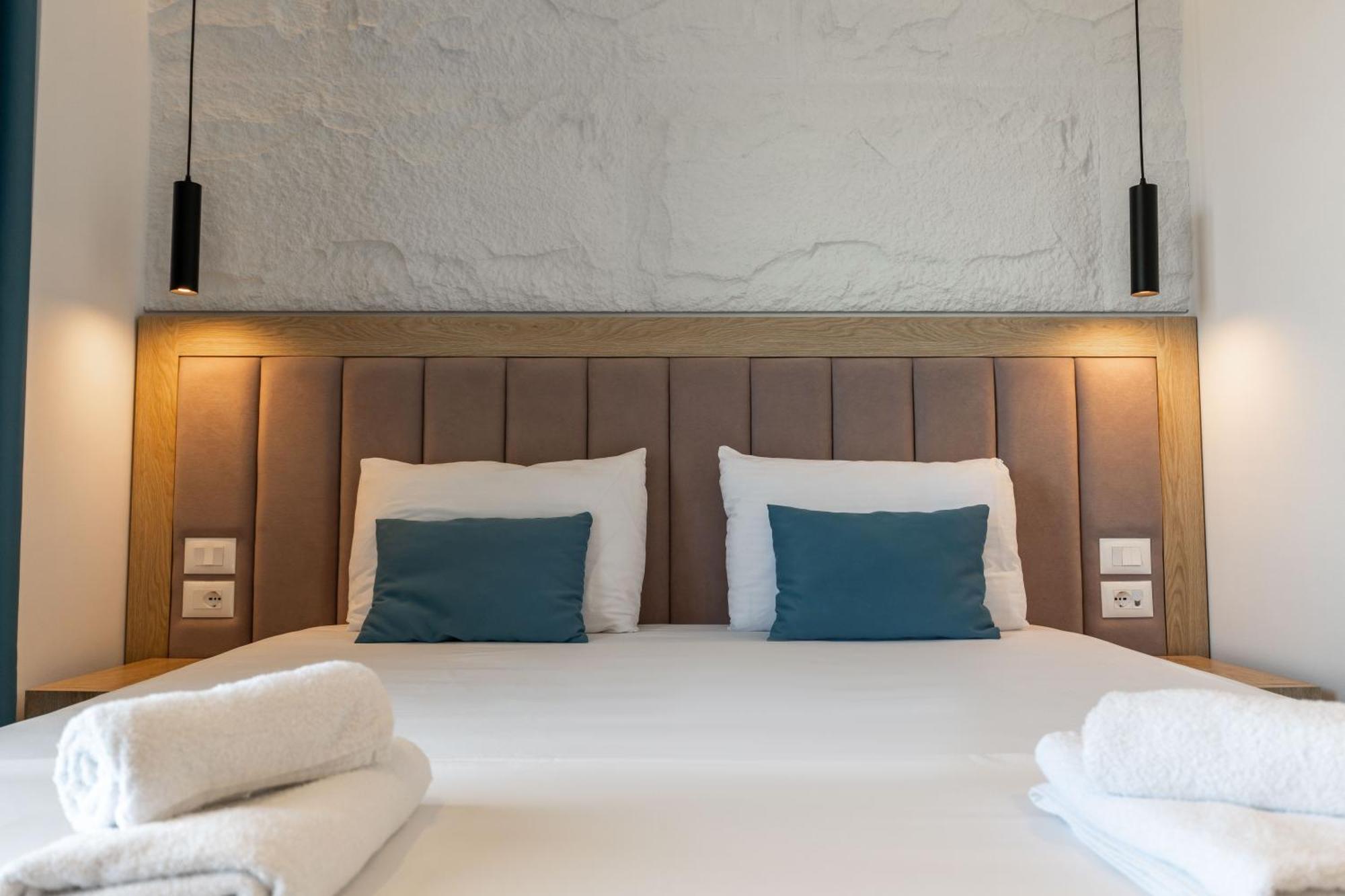 Monel Hotel كساميل المظهر الخارجي الصورة