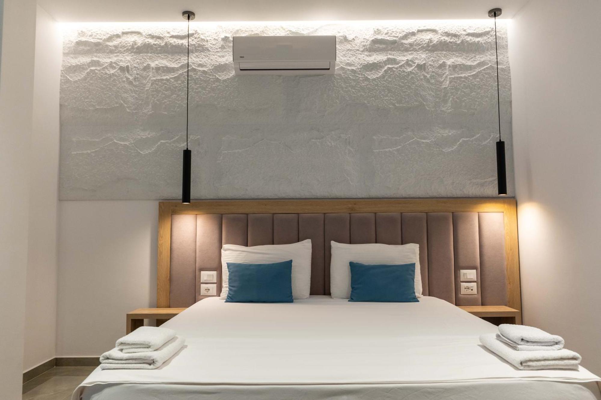 Monel Hotel كساميل المظهر الخارجي الصورة