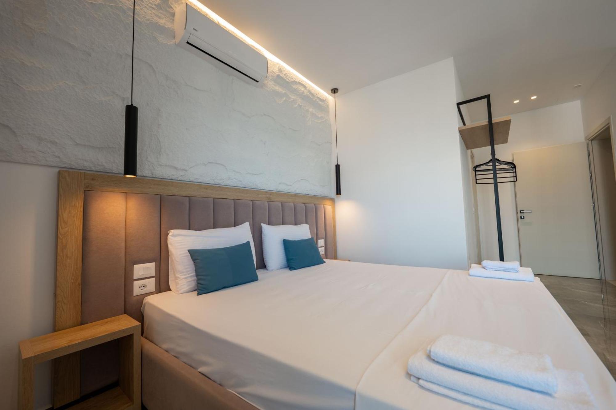 Monel Hotel كساميل المظهر الخارجي الصورة