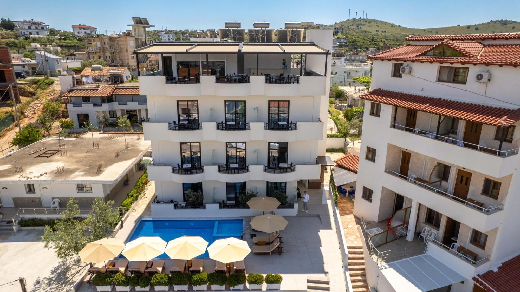 Monel Hotel كساميل المظهر الخارجي الصورة